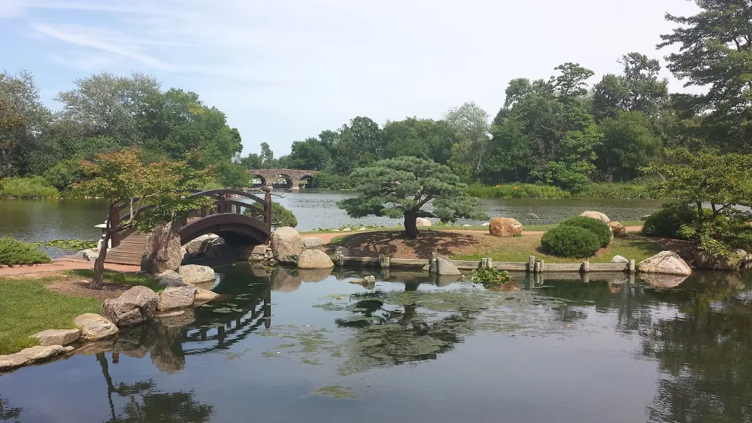 Volunteer with Wooded Island (Volunteering Untapped Chicago)