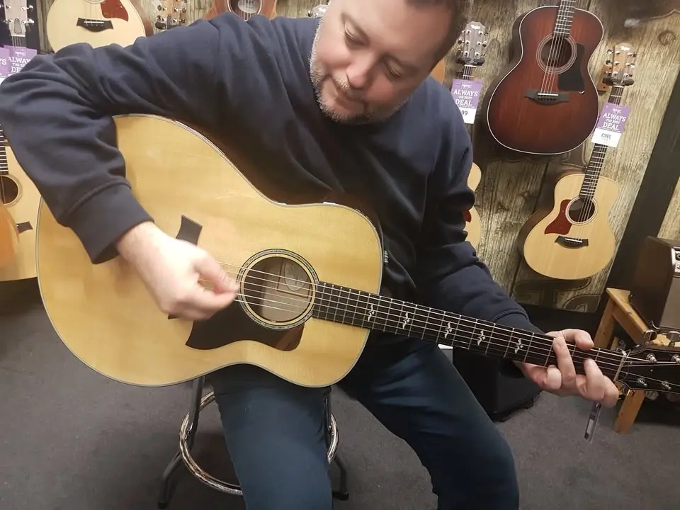 NDR Music Club #10 — Solitude Sometimes Is + Rob Bartlitz + Open Mic