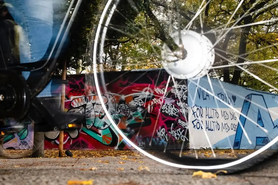 đČ Fynda en cykel! VĂ€lkommen till Malmö stads cykelförsĂ€ljningar och -auktioner pĂ„ Ridspögatan 4!