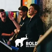 Bold summer swing!