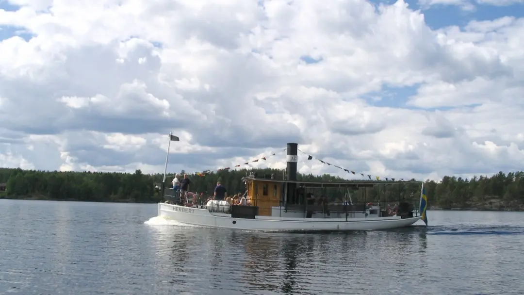 Ångbåtsrundtur från Sjövik