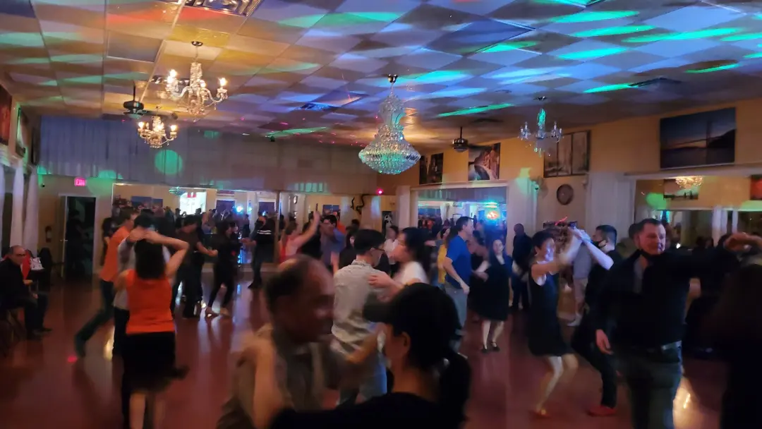 Social Salsa/Bachata/Merengue/Kizomba/ChaCha