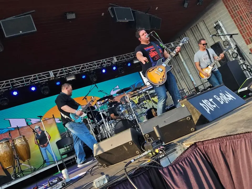 Dirt Born @ Live in The Ville Festival