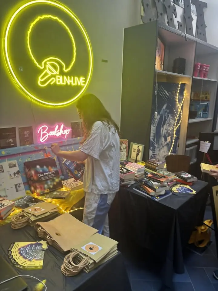 BLN POP-UP BOOKSHOP