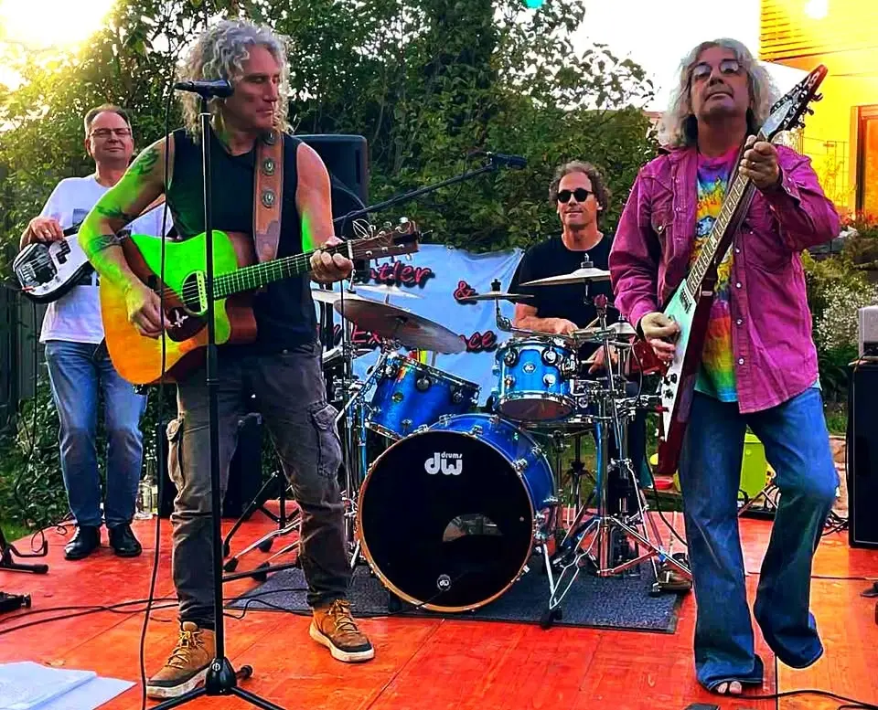 Live Stage "Willi Dentler & The New Experience"