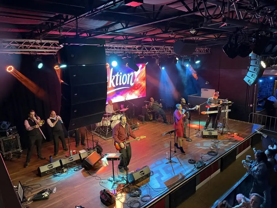 Funktion Band at XL Live