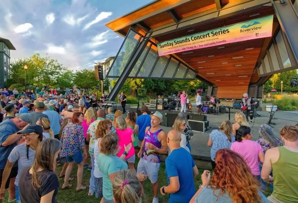 Prom Date Mixtape - Sunday Summer Concerts - Vancouver, WA