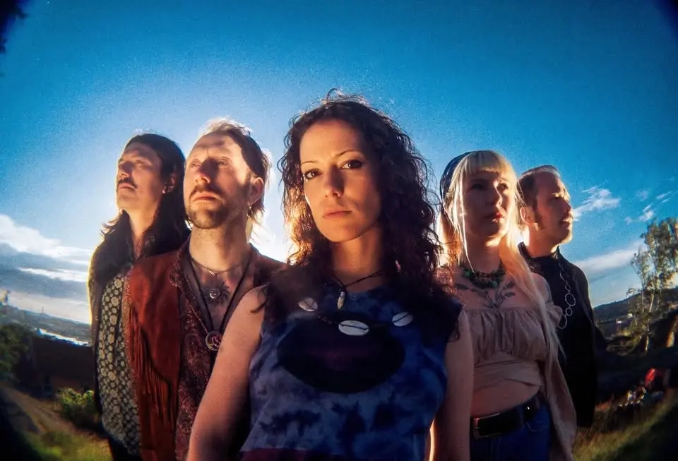 Givana - Releasefest + Support: A.M.E