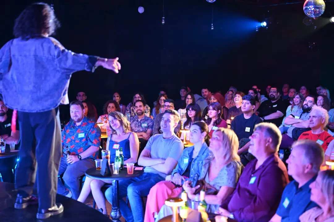 english comedy night
