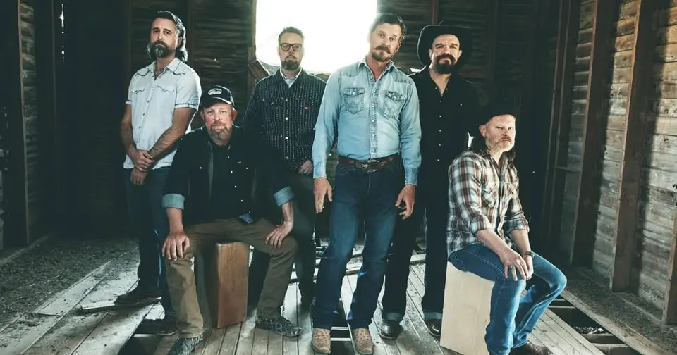 Turnpike Troubadours | Ascend Amphitheater