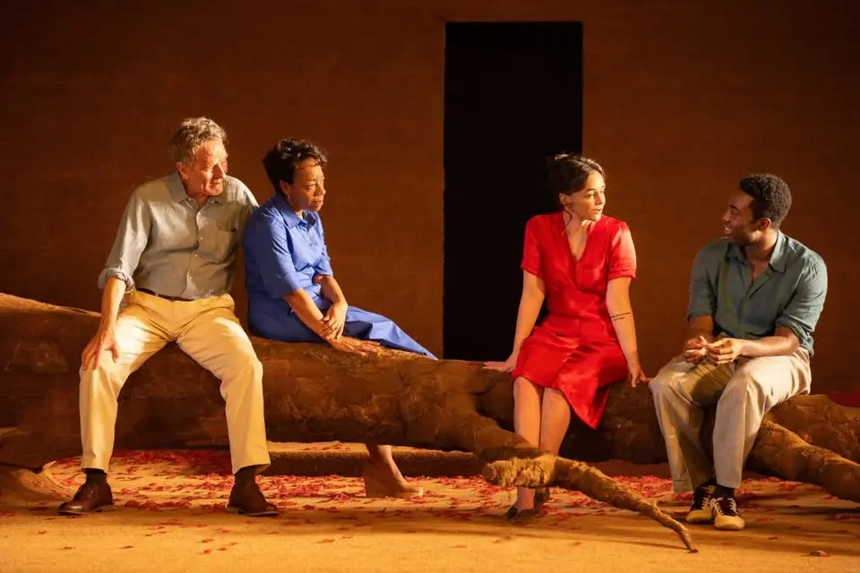 National Theatre - ALL MY SONS - På Bio Roy