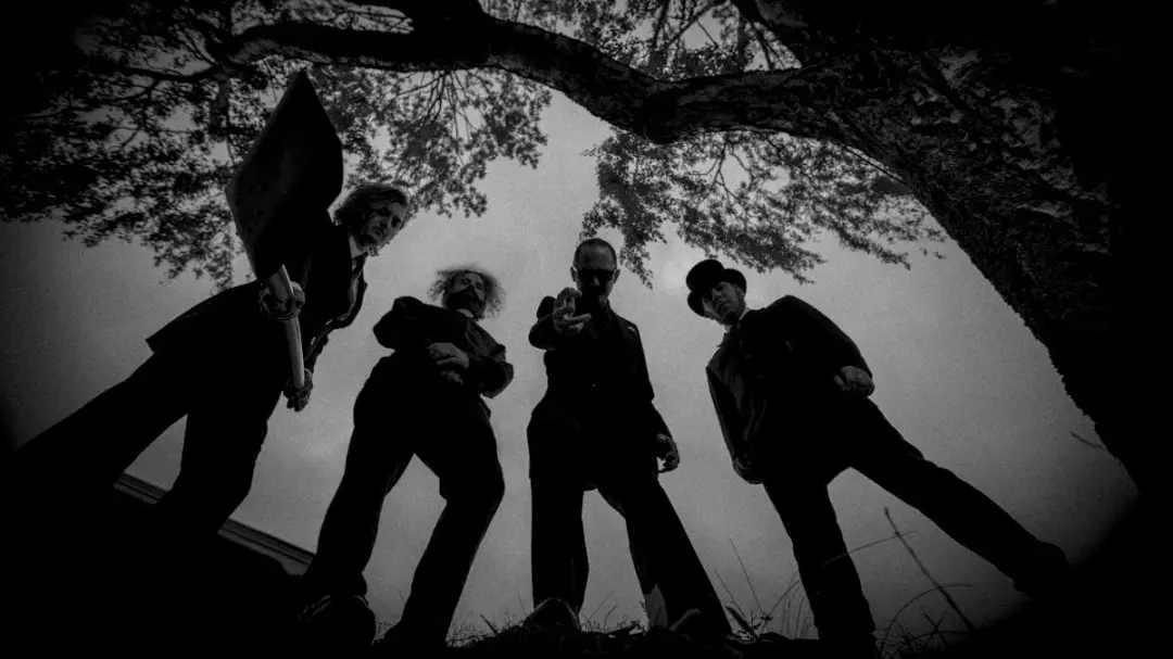 The Coffinshakers
