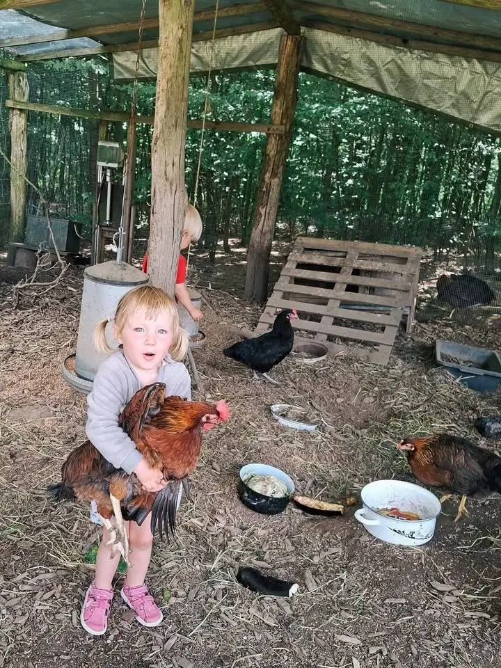 Benefiční kytkoblešák pro komunitní farmu Olešná