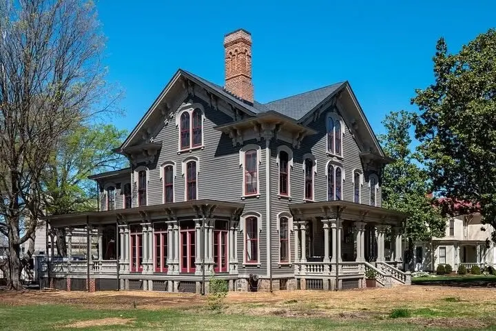 Oakwood History and Architecture Tour