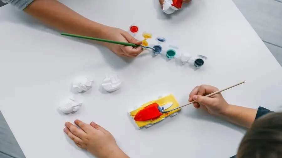 Little Makers: Plaster Painting Fun - Campbelltown Library