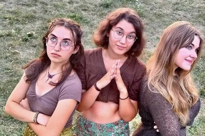 Můry + The Mute + The Prorok