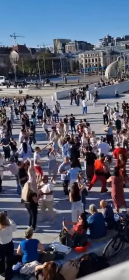 Open air dancing in the front of the Opera