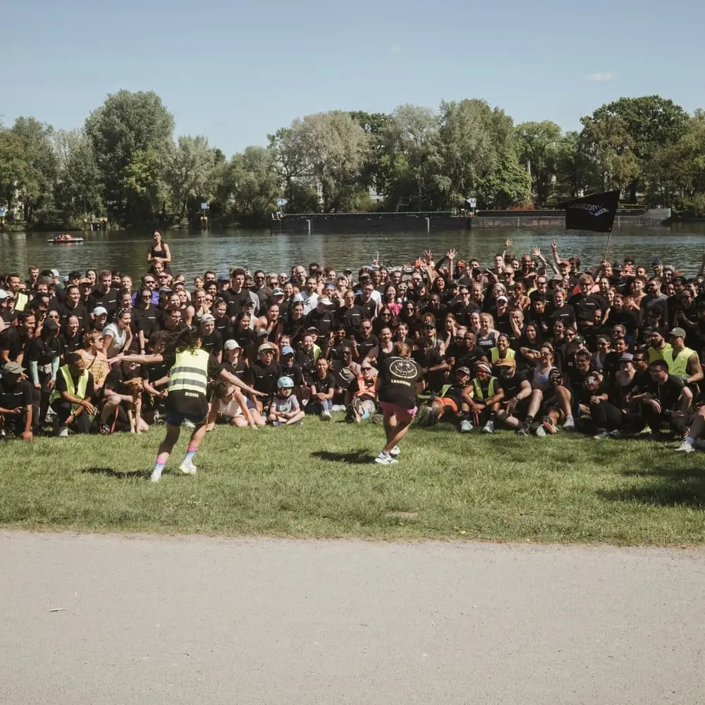 MAY 1ST ALL CREWS BERLIN FUN RUN + PARTY w IGLOO