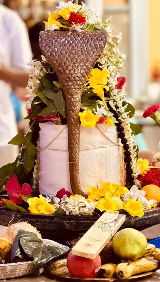 Shiv Abhishek- Solah Somvaar Vrat