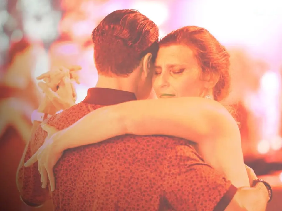 Tango from the Inside Out — Building an Embrace