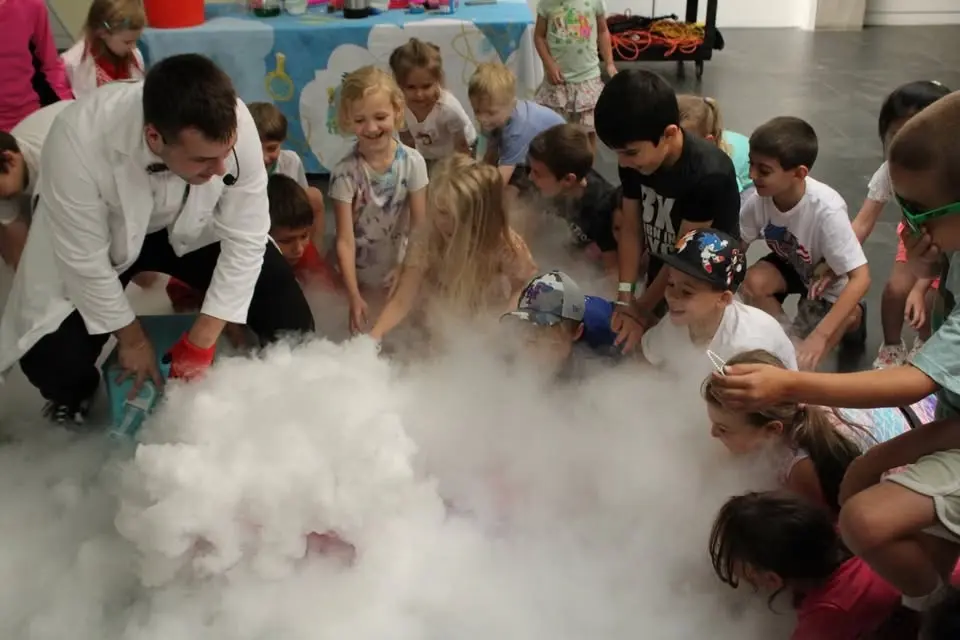 Crazy Science: Dry Ice Discovery
