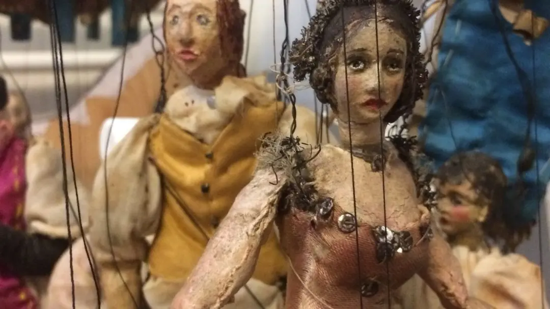 En sagovärld - Marionetter och barnkultur...