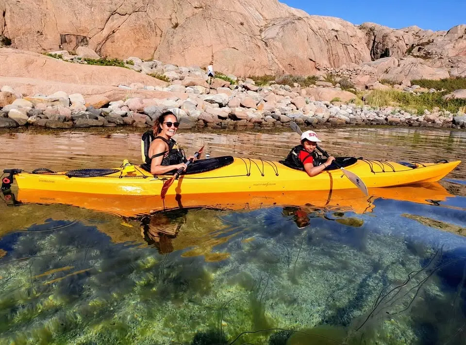 Ålgräspaddling från Havets Hus i Lysekil till Kramkistan och Pinnevik