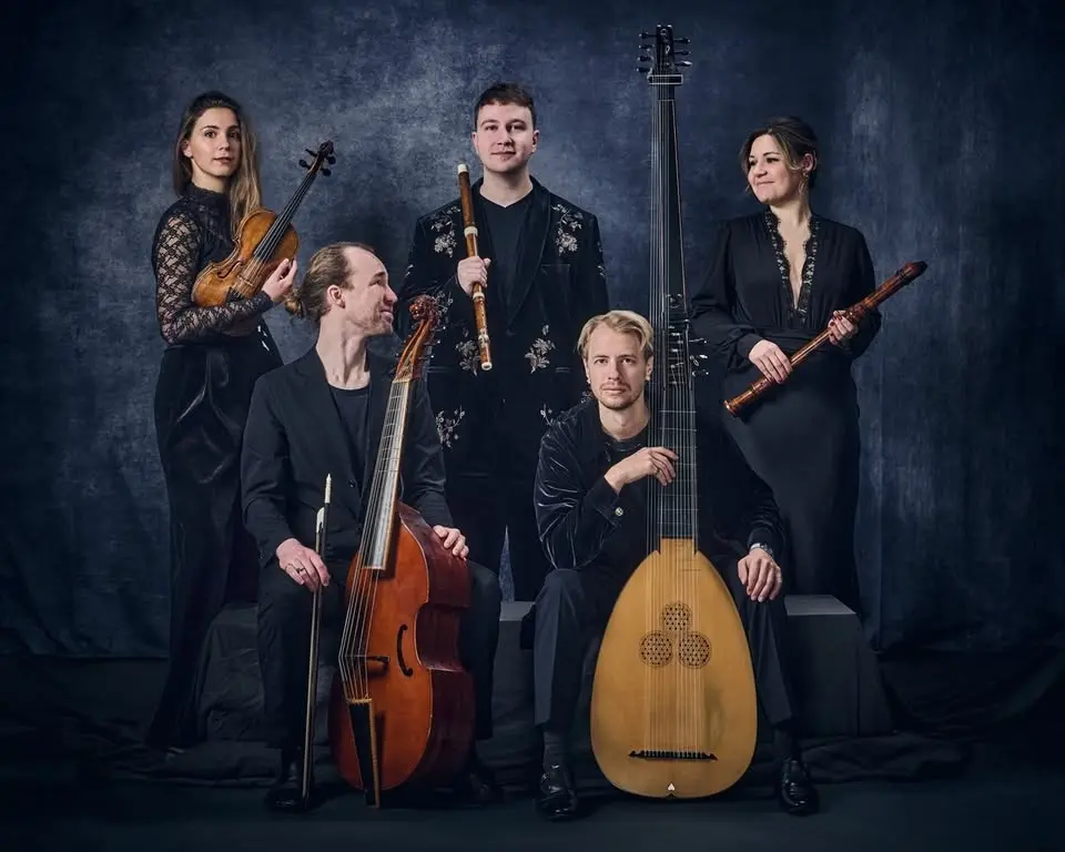 Sommarnattenstoner: « Apollo’s Cabinet » barockensemble med fem musiker (Sverige/England)