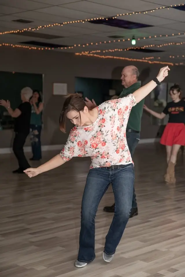 Line Dance Group Lessons
