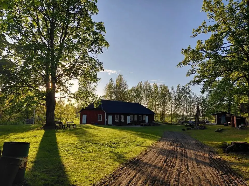 Stor sommarauktion Björkvik folkets park lördag 8 augusti med start kl.13:00