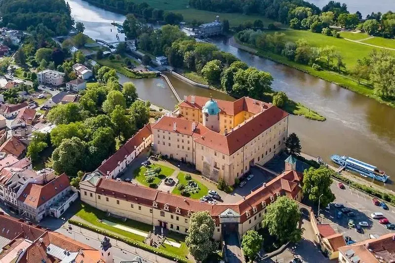Poděbrady – moderní architektura a umění