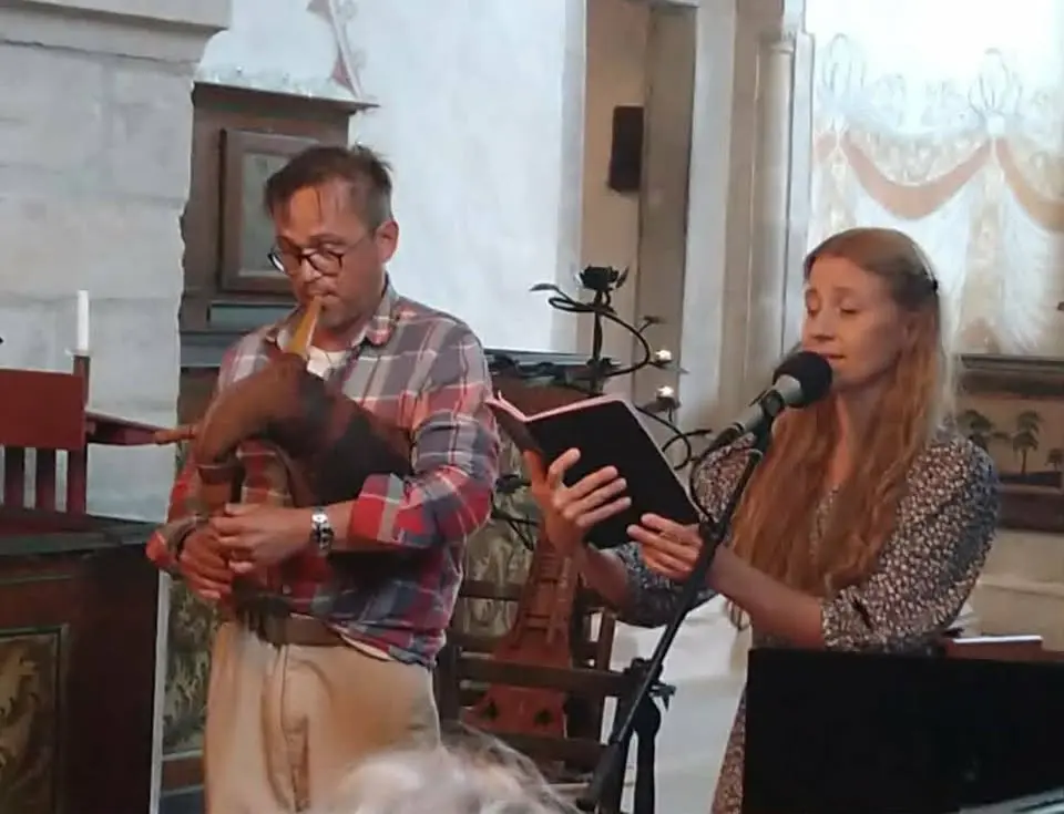 Sommarmusik i klosterruinen - Lars Kruthof och Julia Westberg
