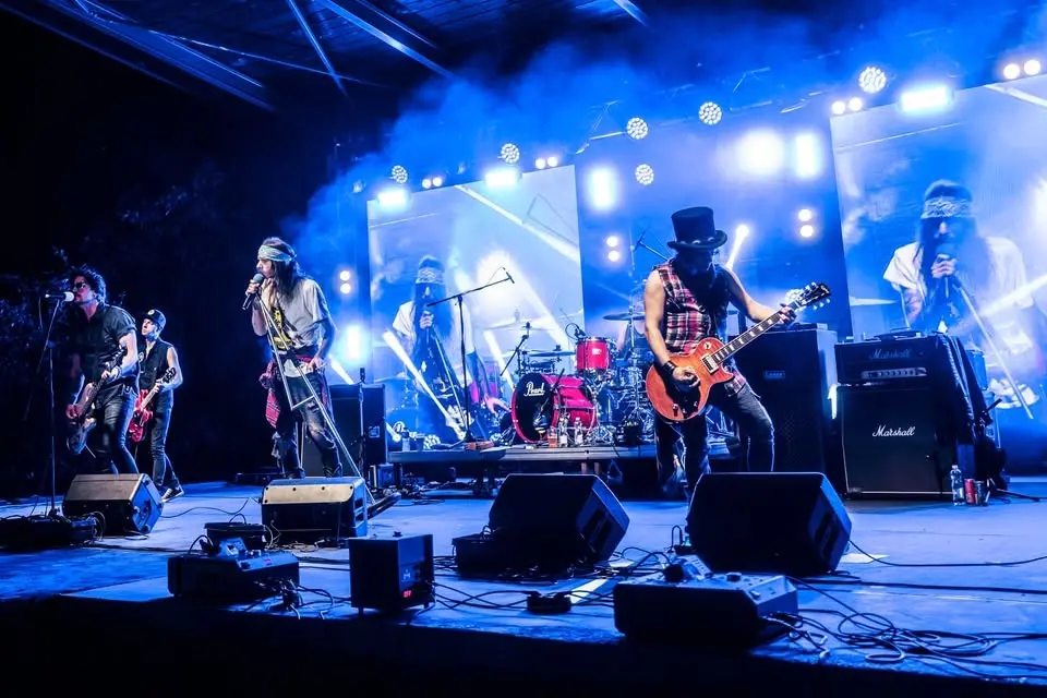 💥GUNS N' ROSES Tribute Show by Dust N' Bones💥Vagon Club, Prague (CZ)