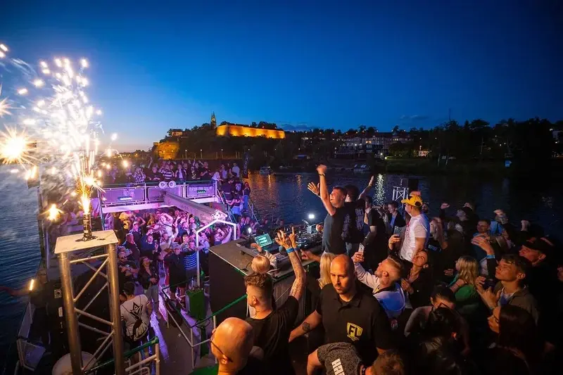Hardstyle Boat 2026