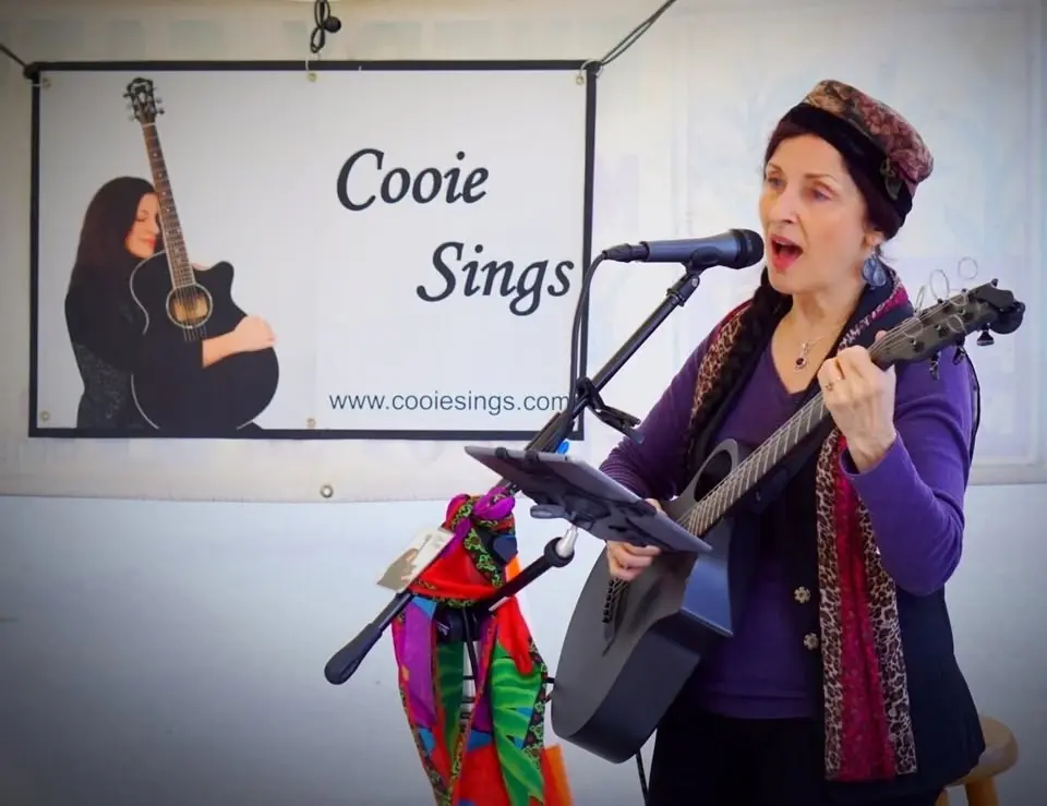 Cooie Sings at Burlington Farmers Market