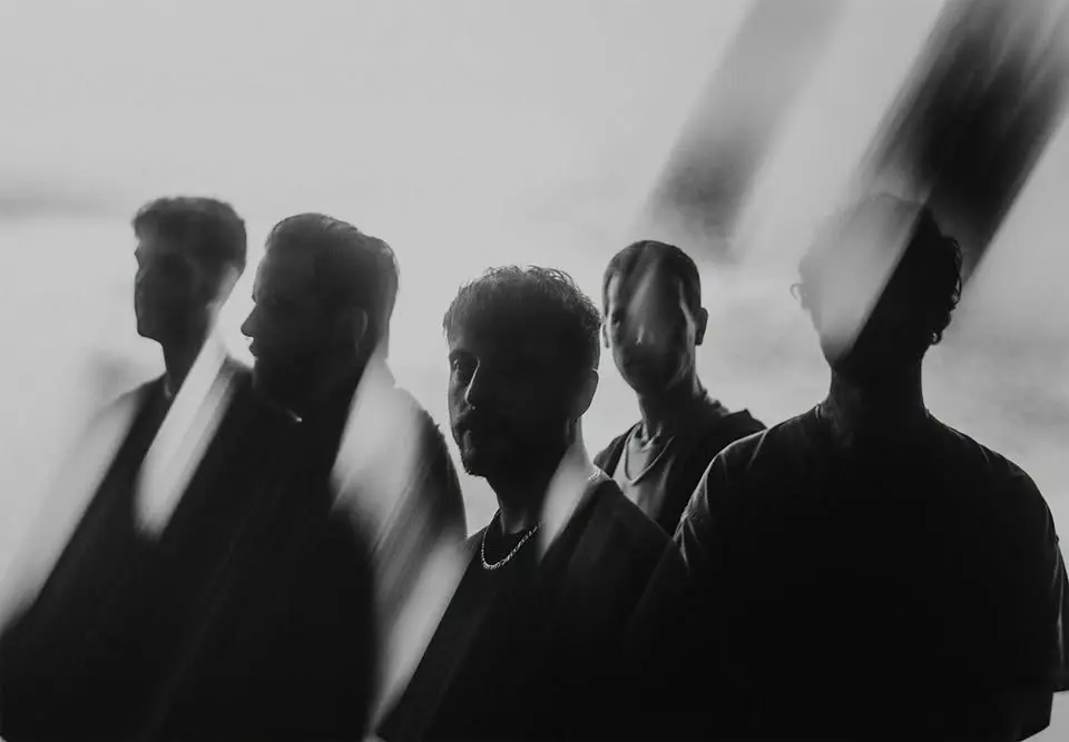 Wind Walkers - The "I Don't Belong Here" Tour