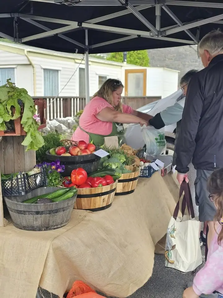 Pendine's Produce Market