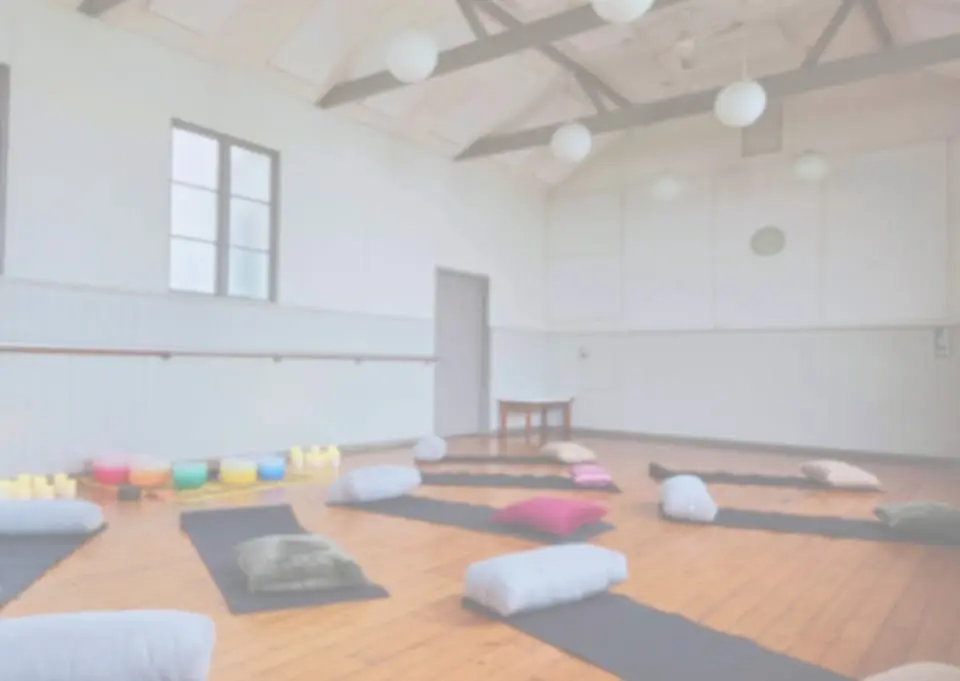 Sunday Signature Soundbath - Waverton