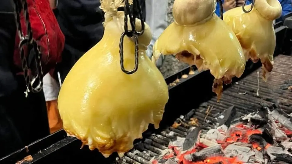 Sagra del Caciocavallo Impiccato e del Pittulone. San Sossio di Serino (AV)