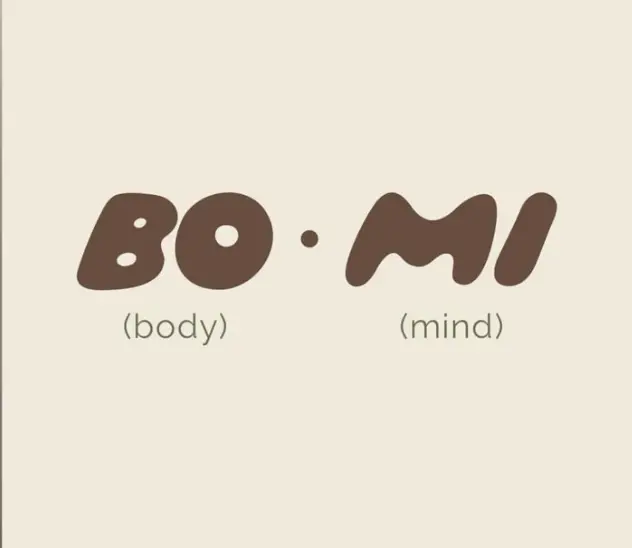 Vinyasa Flow (Yoga 108) @ Casa Osten - Projeto BOMI
