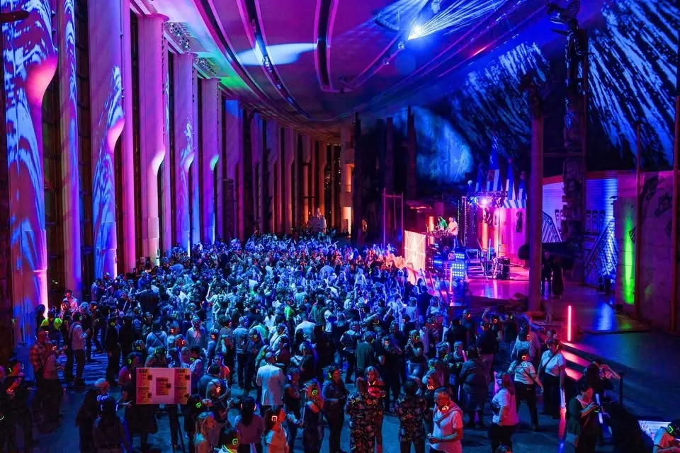 80s Silent Disco inside Fotografiska Museum, Stockholm - ON SALE NOW! đ