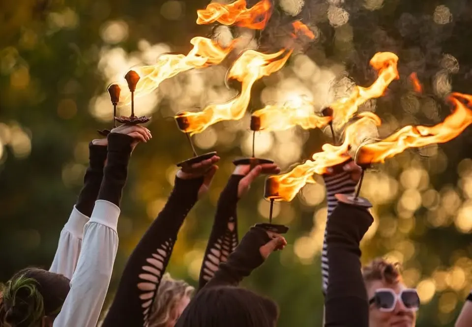 Northern Fire Dynamic Free Public Performance