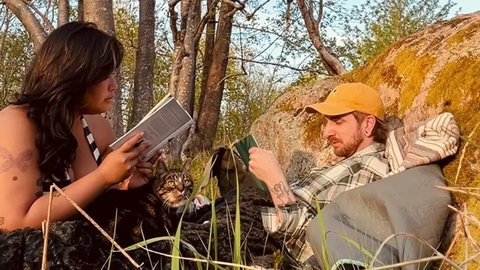 Deep reading - Läsning med naturliga nyttigheter!