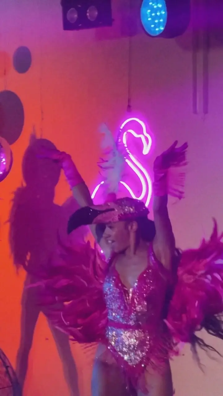 La Discothèque – July Residency