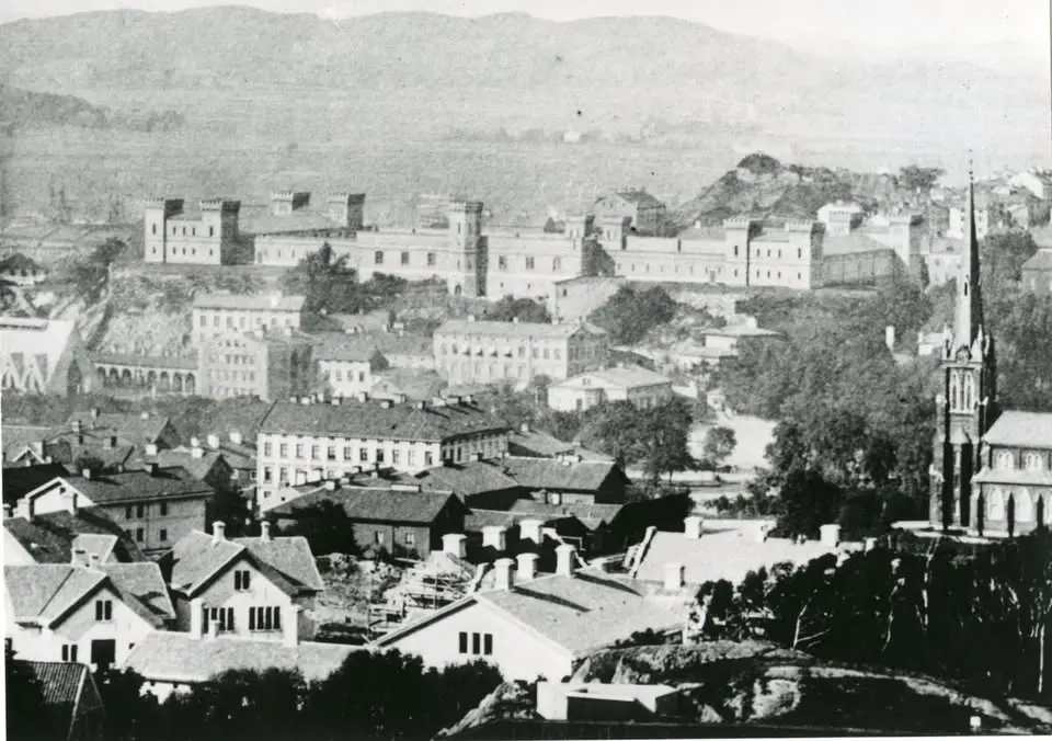 Otterhällan - fattigkvarter, krogar och regemente (stadsvandring)