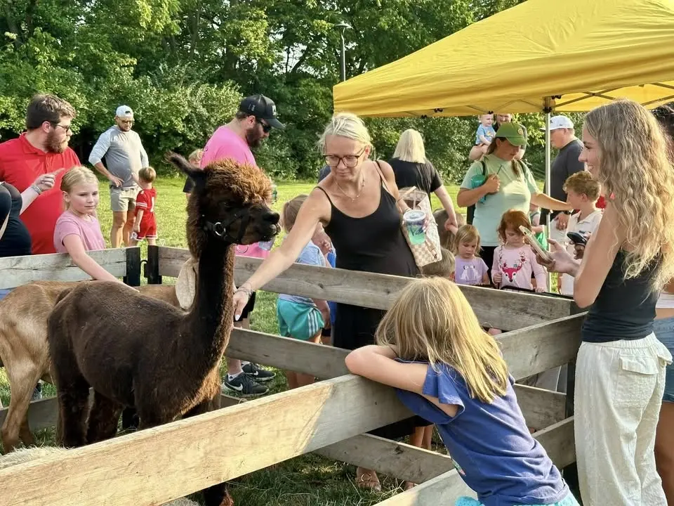 Honey Hill Farm Petting Zoo