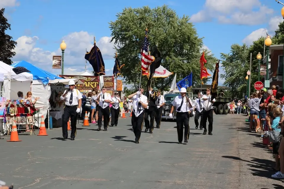 GRAND DAY PARADE!