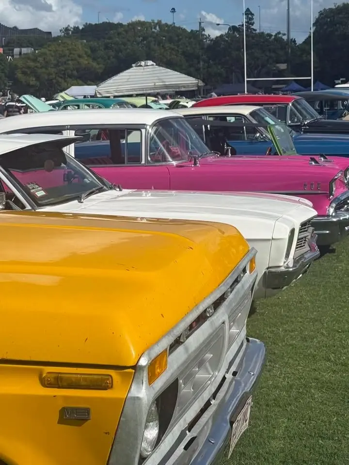 Country Paradise Parklands - Winter Edition - Lunch - Food, music, bar, markets