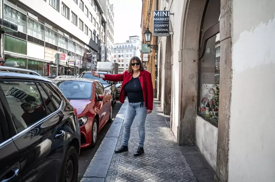 Lada – balada o prostituci a drogách