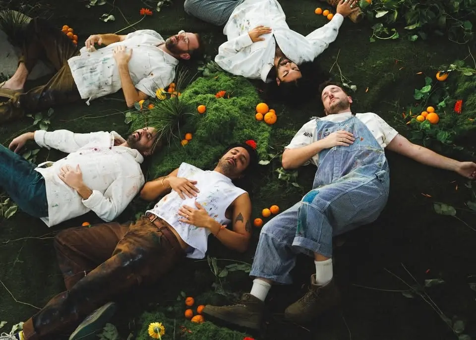 Young the Giant - Victory Garden Tour with Cold War Kids